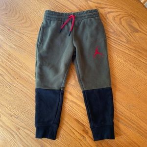Toddler Jordan joggers